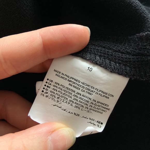 Black skater skirt - Picture 4 of 4